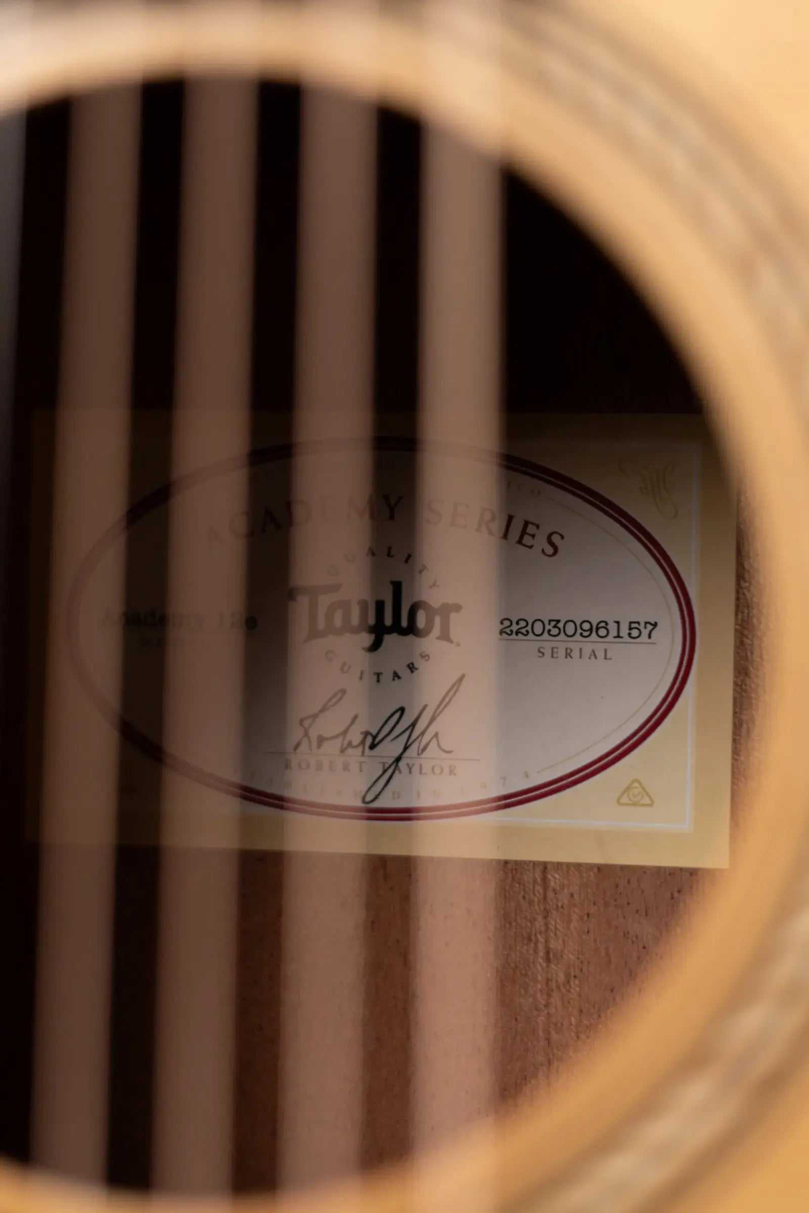 Taylor Academy 12e Left-Handed Grand Concert Acoustic/Electric Guitar - Natural with Gig Bag