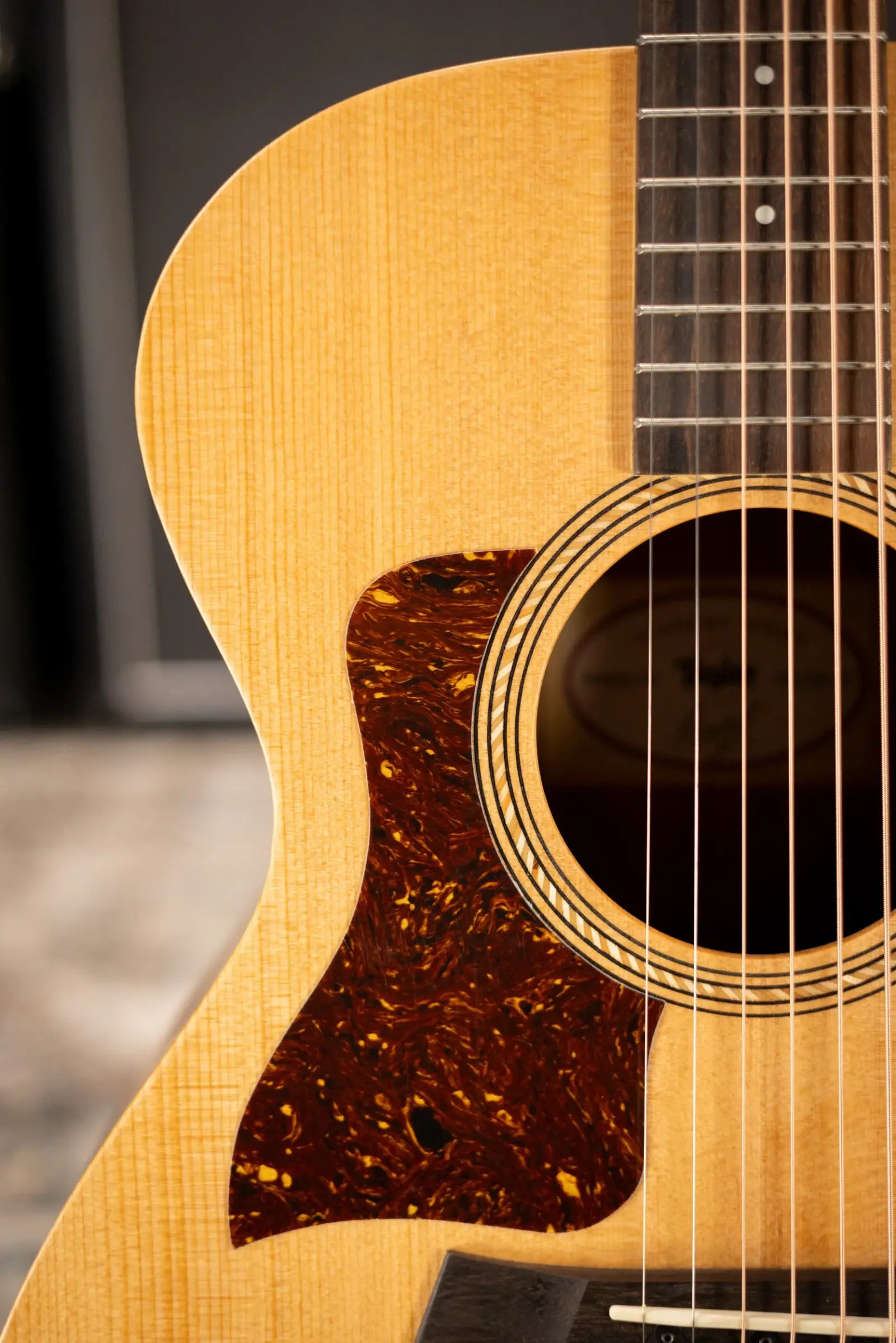 Taylor Academy 12e Left Handed Grand Concert Acoustic/Electric Guitar - Natural with Gig Bag