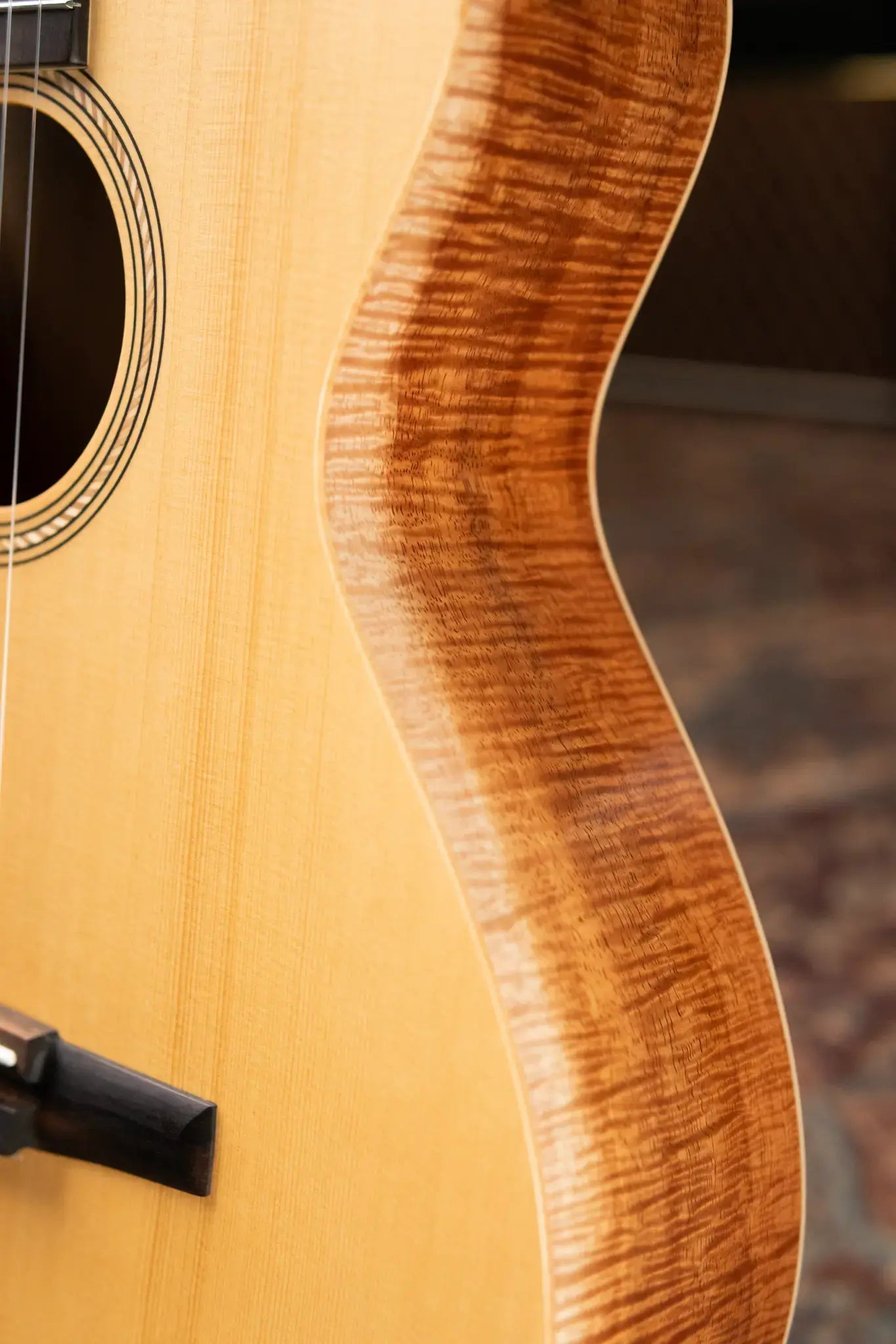 Taylor Academy 12e-N LTD Nylon Grand Concert Acoustic/Electric Guitar - Spruce/Figured Koa with Gig Bag