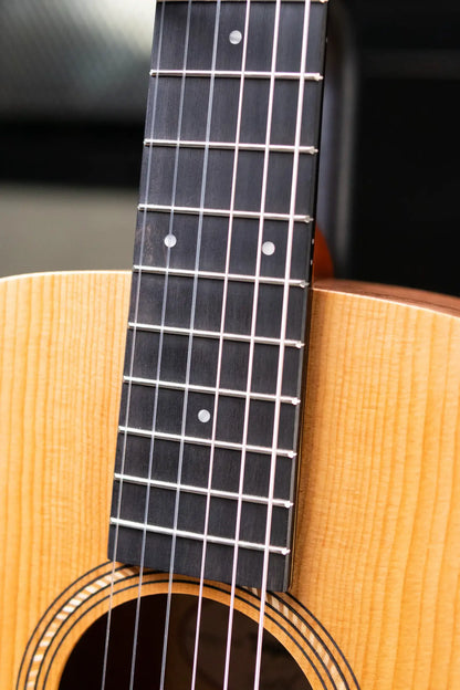 Taylor Academy 12e-N Left-Handed Nylon Grand Concert Acoustic/Electric Guitar with Gig Bag