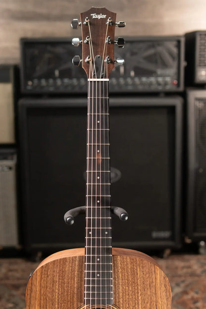 Taylor Academy 20e Acoustic Guitar with Gig Bag - Used