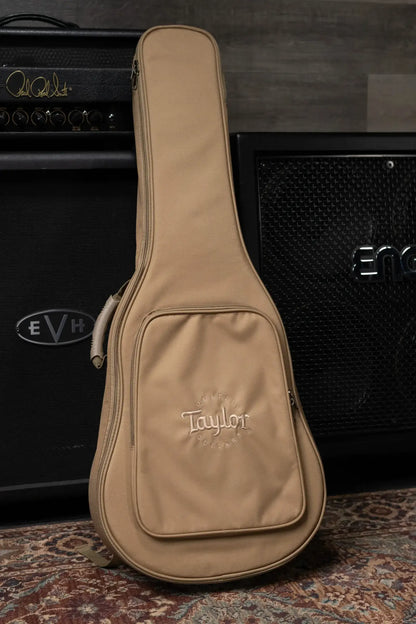 Taylor Academy 22e Grand Concert Acoustic/Electric Guitar with Gig Bag