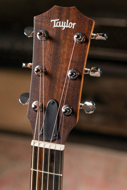 Taylor BBT Big Baby Dreadnought Acoustic Guitar