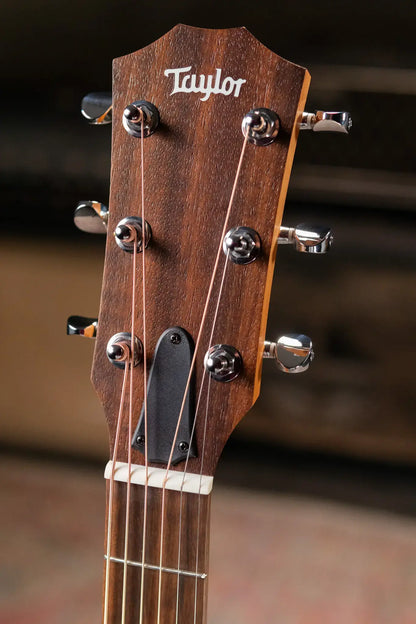 Taylor BBT Big Baby Dreadnought Acoustic Guitar with Gig Bag