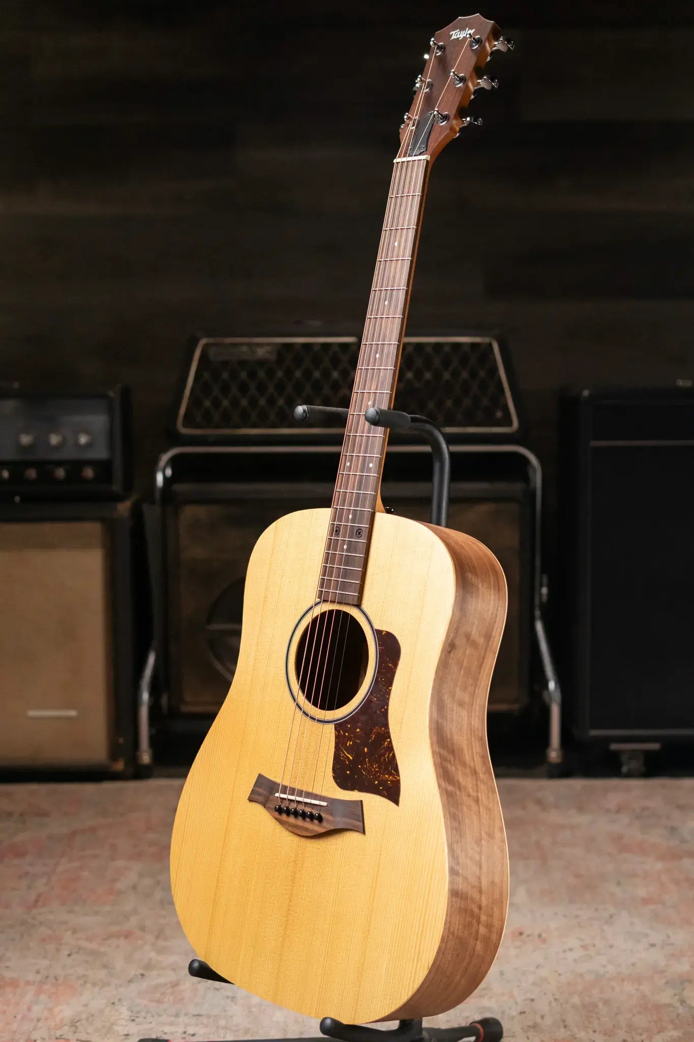 Taylor BBT Big Baby Dreadnought Acoustic Guitar with Gig Bag