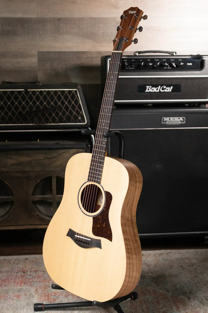 Taylor BBT Big Baby Dreadnought Acoustic Guitar with Gig Bag