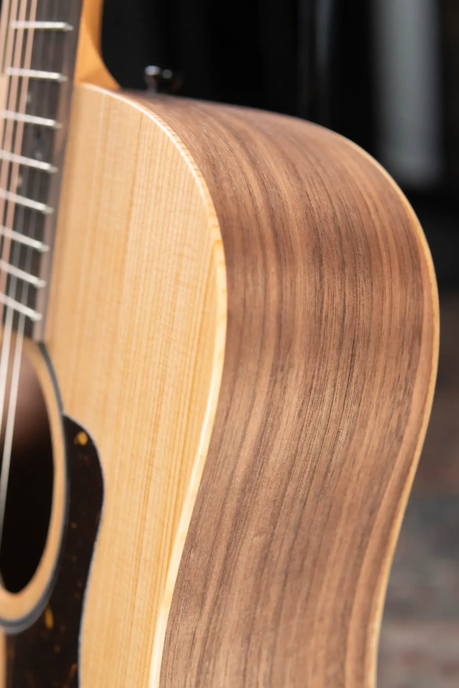 Taylor BBTe Big Baby Taylor Acoustic/Electric Guitar with Gig Bag