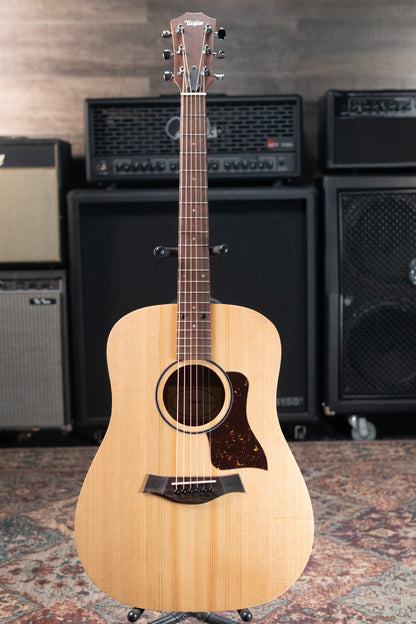Taylor BBTe Big Baby Taylor Acoustic/Electric Guitar with Gig Bag