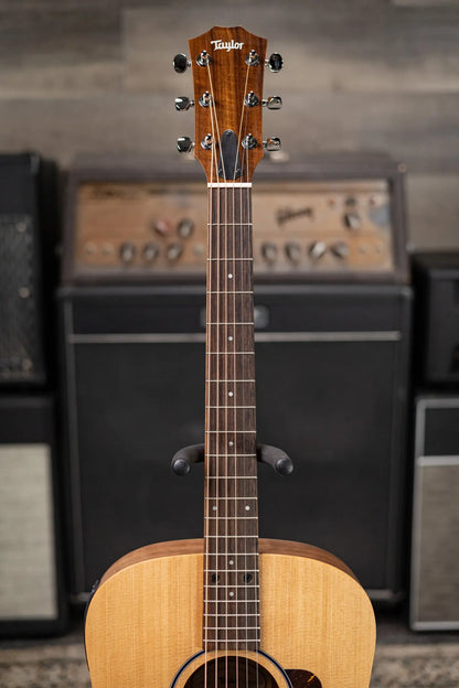 Taylor BBTe Big Baby Taylor Acoustic/Electric Guitar with Gig Bag