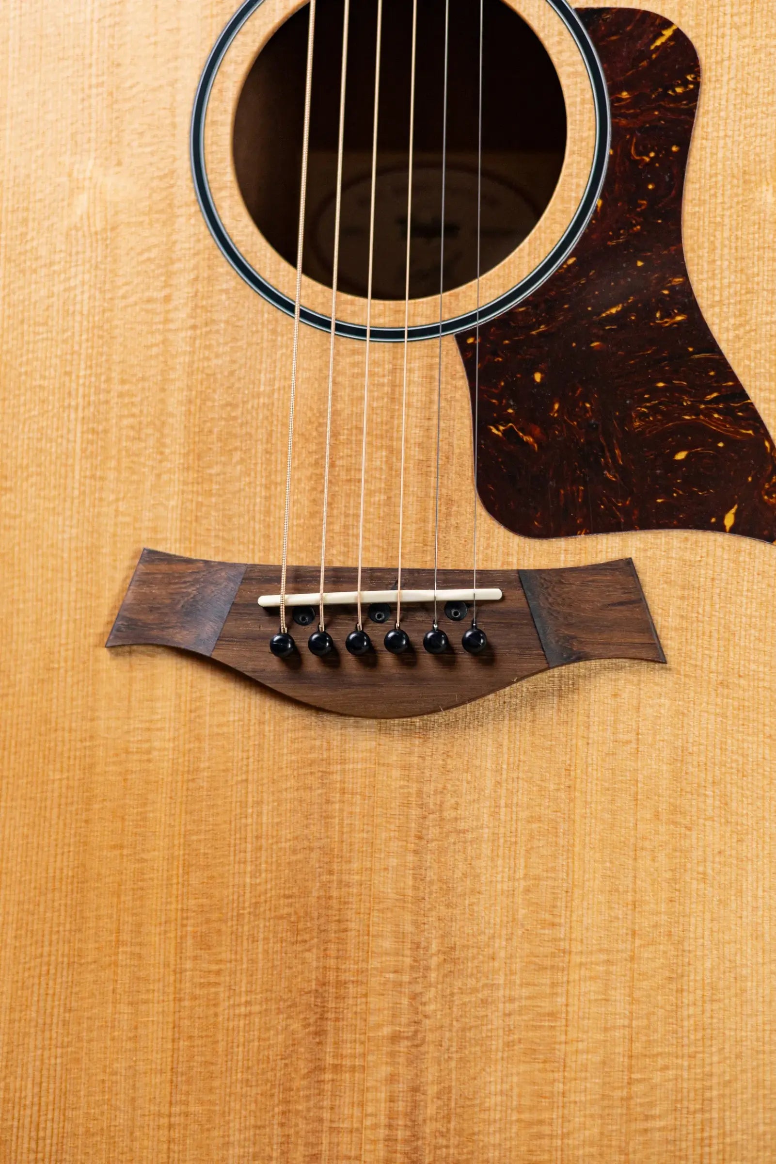 Taylor BBTe Big Baby Taylor Acoustic/Electric Guitar with Gig Bag