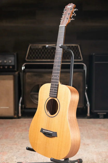 Taylor BT1 Baby Taylor Acoustic Guitar with Gig Bag