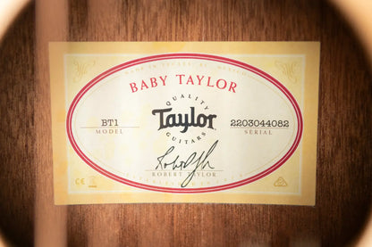 Taylor BT1 Baby Taylor Acoustic Guitar with Gig Bag