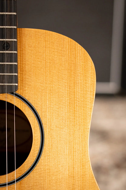 Taylor BT1 Baby Taylor Acoustic Guitar with Gig Bag