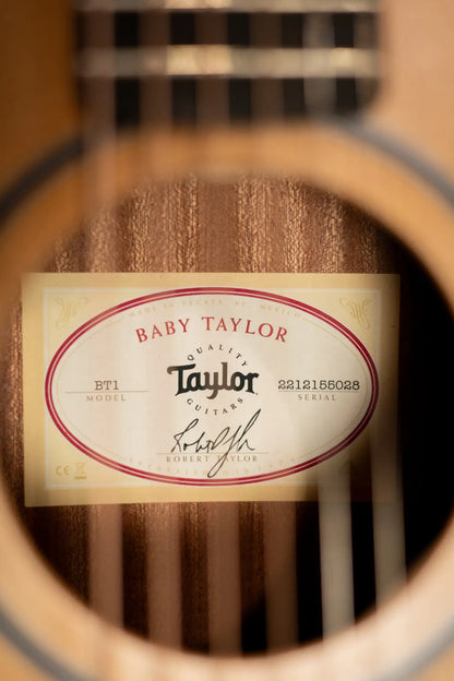 Taylor BT1 Baby Taylor Acoustic Guitar with Gig Bag