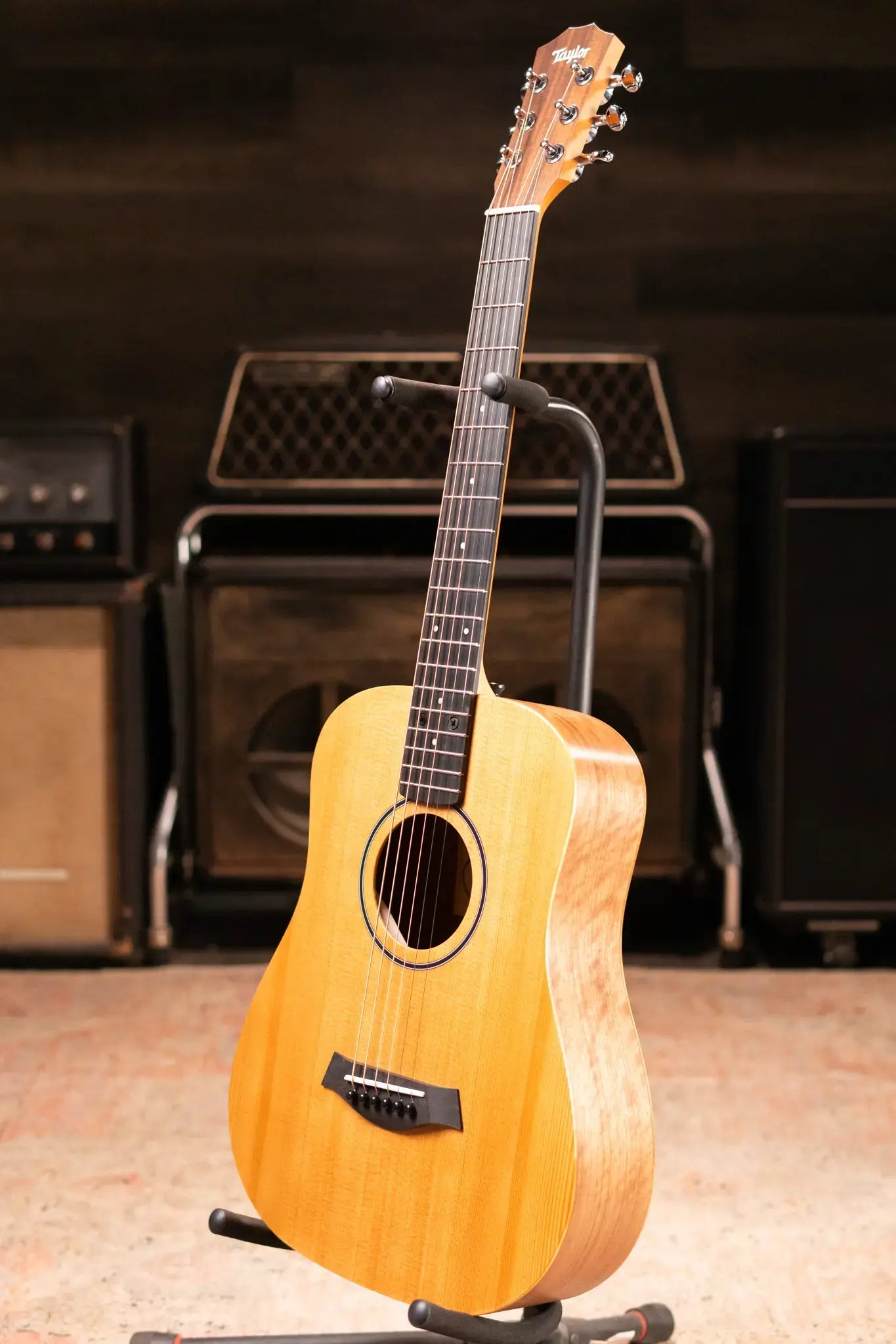 Taylor BT1 Baby Taylor Acoustic Guitar with Gig Bag