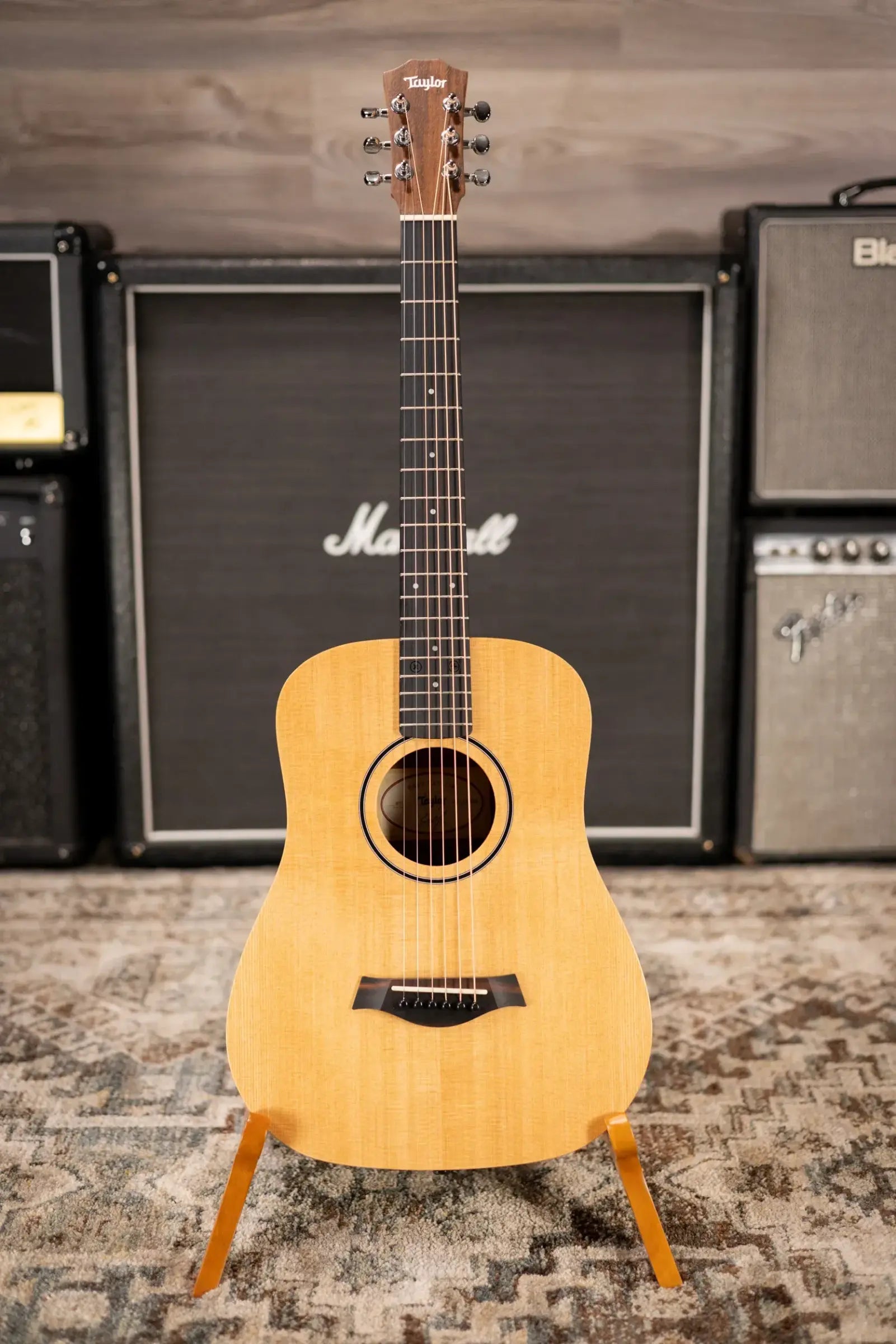 Taylor BT1 Left-Handed Baby Taylor Acoustic Guitar with Gig Bag