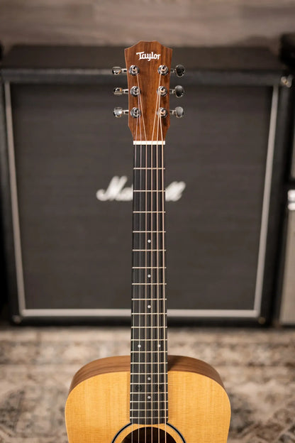 Taylor BT1 Left-Handed Baby Taylor Acoustic Guitar with Gig Bag