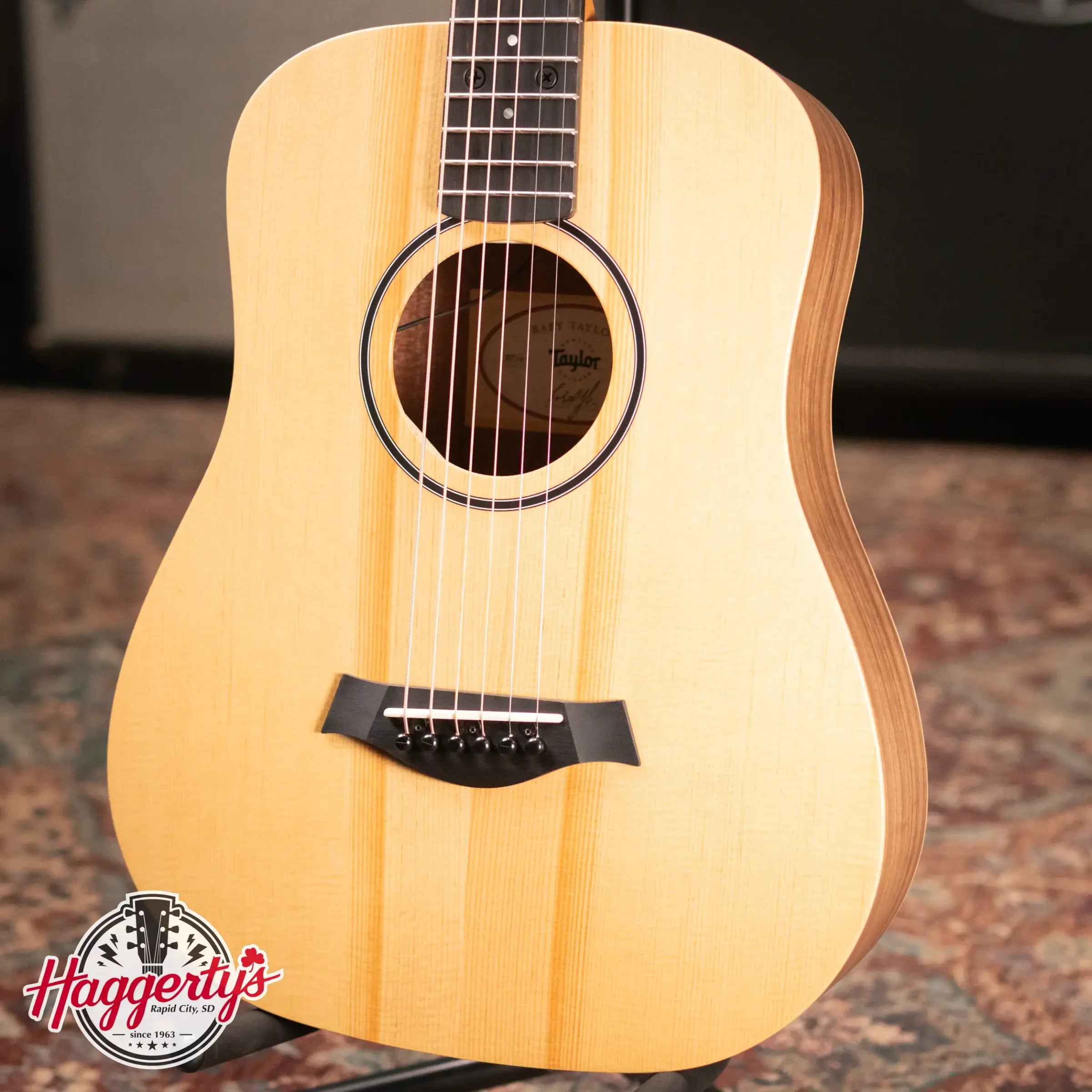 Taylor BT1e Baby Taylor Acoustic-Electric Guitar w/ Gig Bag