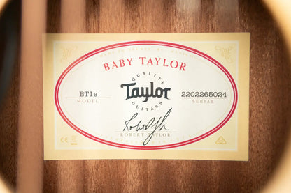 Taylor BT1e Baby Taylor Acoustic-Electric Guitar with Gig Bag