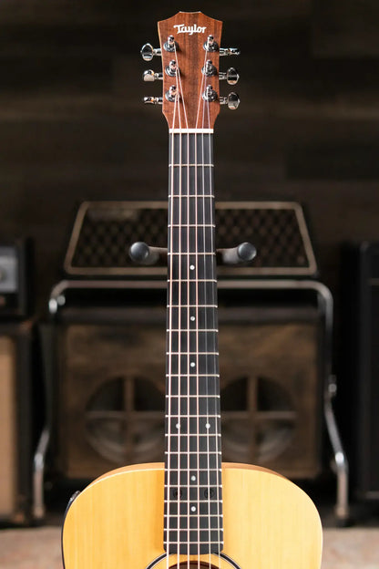 Taylor BT1e Baby Taylor Acoustic/Electric Guitar with Gig Bag