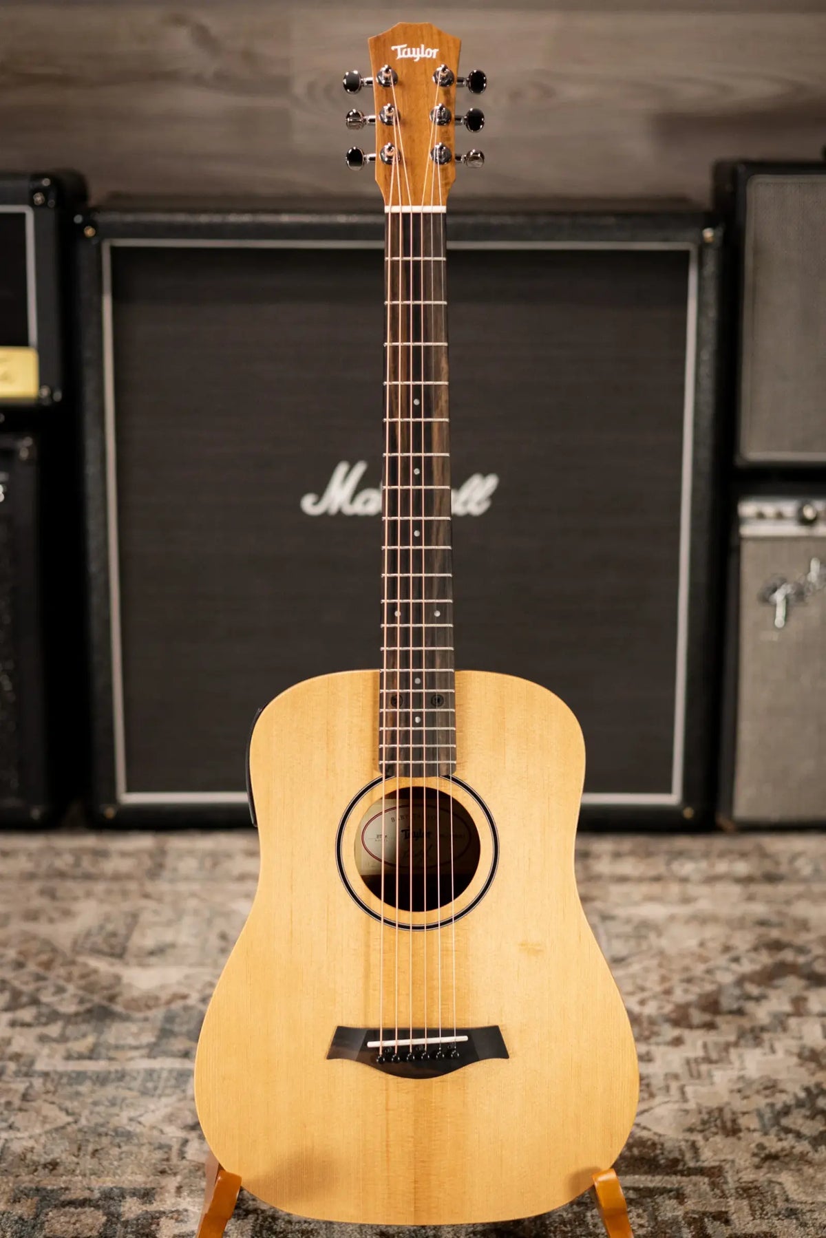 Taylor BT1e Baby Taylor Acoustic/Electric Guitar with Gig Bag