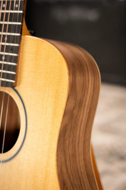 Taylor BT1e Baby Taylor Acoustic/Electric Guitar with Gig Bag