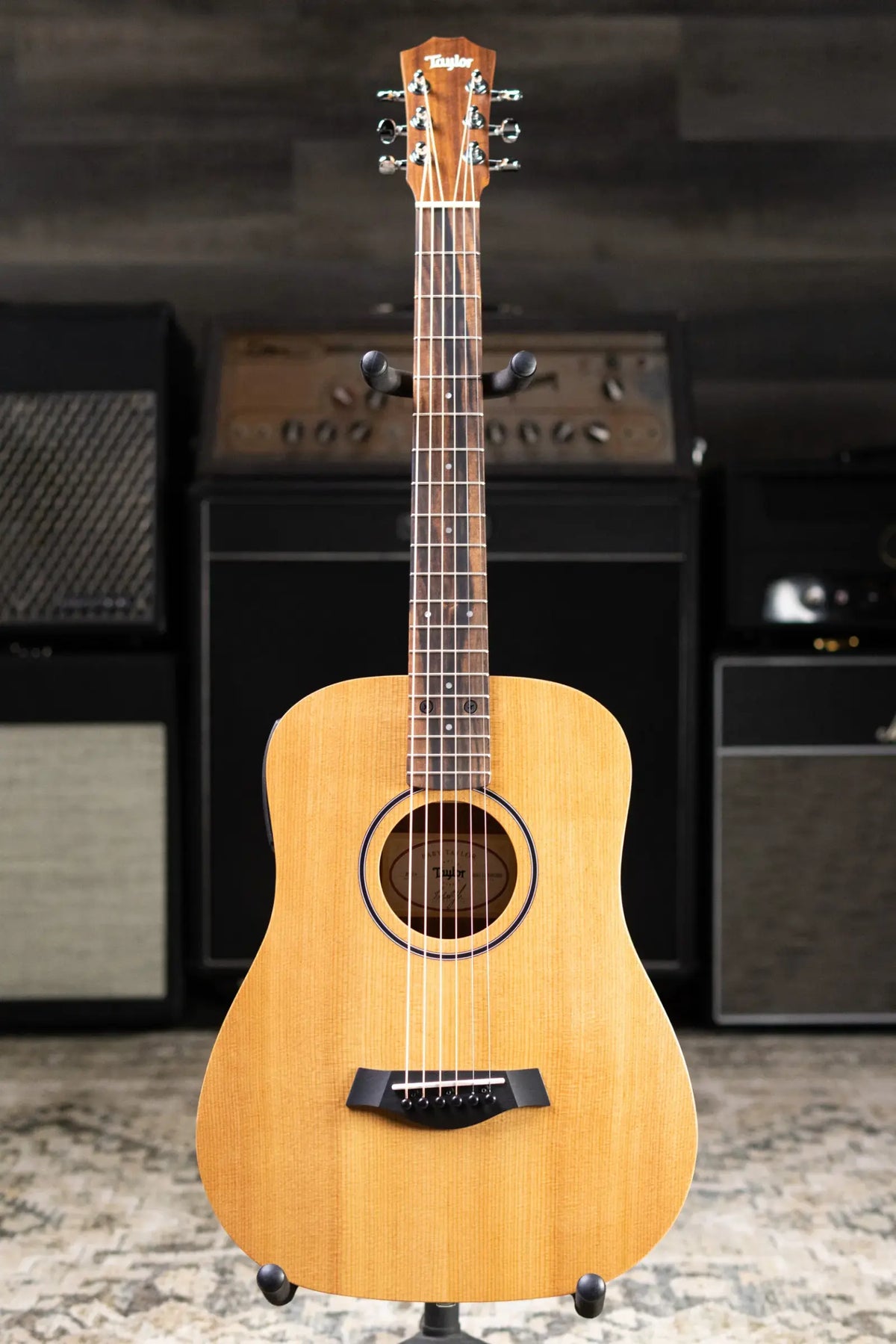 Taylor BT1e Baby Taylor Acoustic/Electric Guitar with Gig Bag