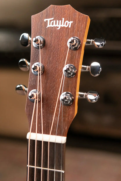 Taylor BT1e Baby Taylor Acoustic-Electric Guitar with Gig Bag - Used