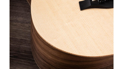 Taylor BT1e Baby Taylor Dreadnought Acoustic/Electric with Gig Bag
