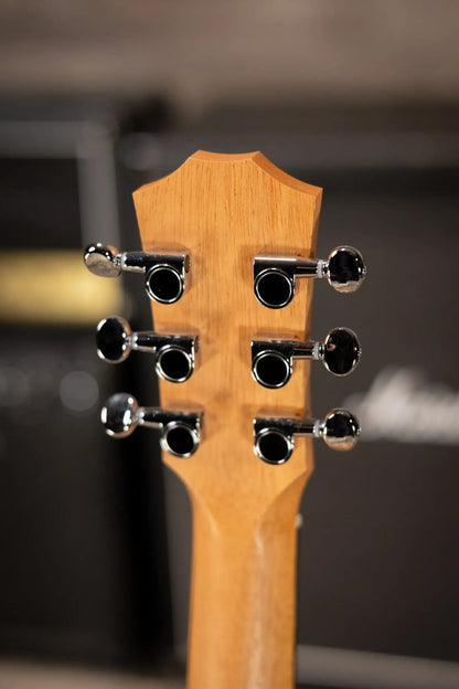 Taylor BT2 Baby Taylor Acoustic Guitar with Gig Bag