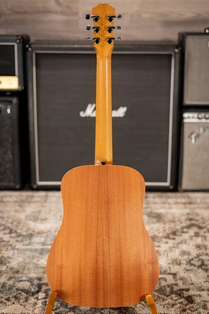 Taylor BT2 Baby Taylor Acoustic Guitar with Gig Bag