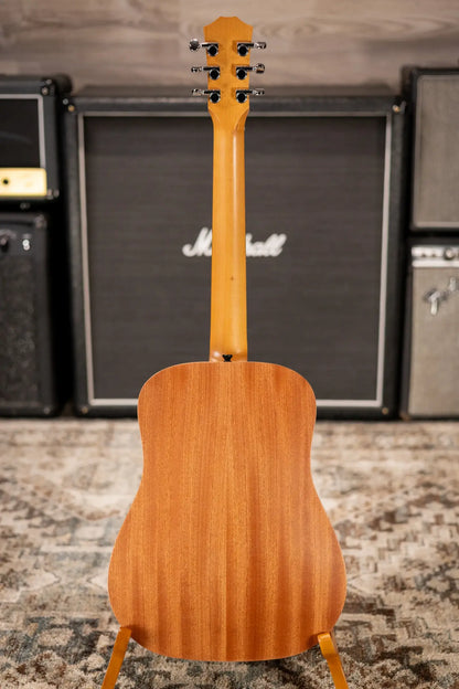 Taylor BT2 Baby Taylor Acoustic Guitar with Gig Bag