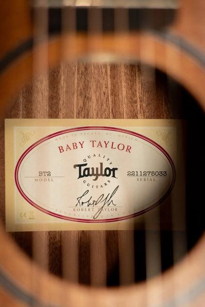 Taylor BT2 Baby Taylor Acoustic Guitar with Gig Bag