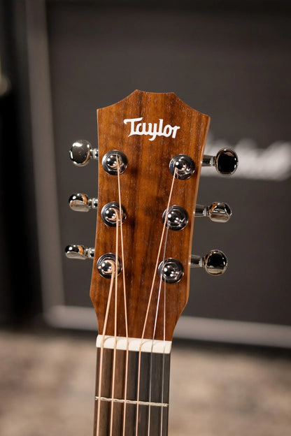Taylor BT2 Baby Taylor Acoustic Guitar with Gig Bag