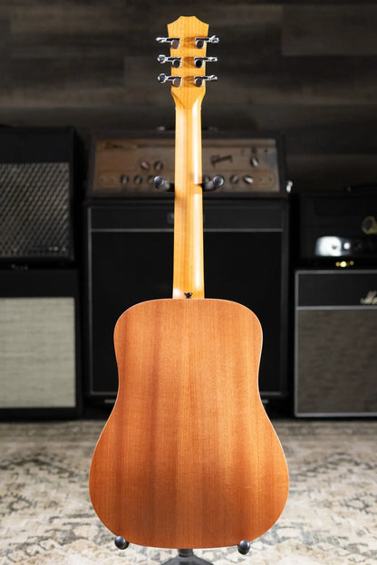 Taylor BT2 Baby Taylor Acoustic Guitar with Gig Bag