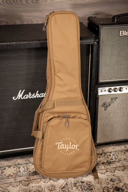 Taylor BT2 Baby Taylor Acoustic Guitar with Gig Bag