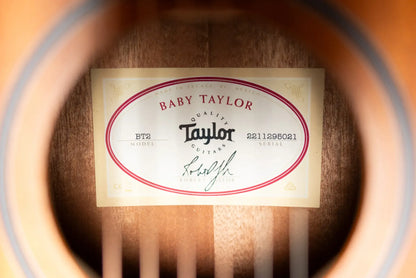 Taylor BT2 Baby Taylor Acoustic Guitar with Gig Bag