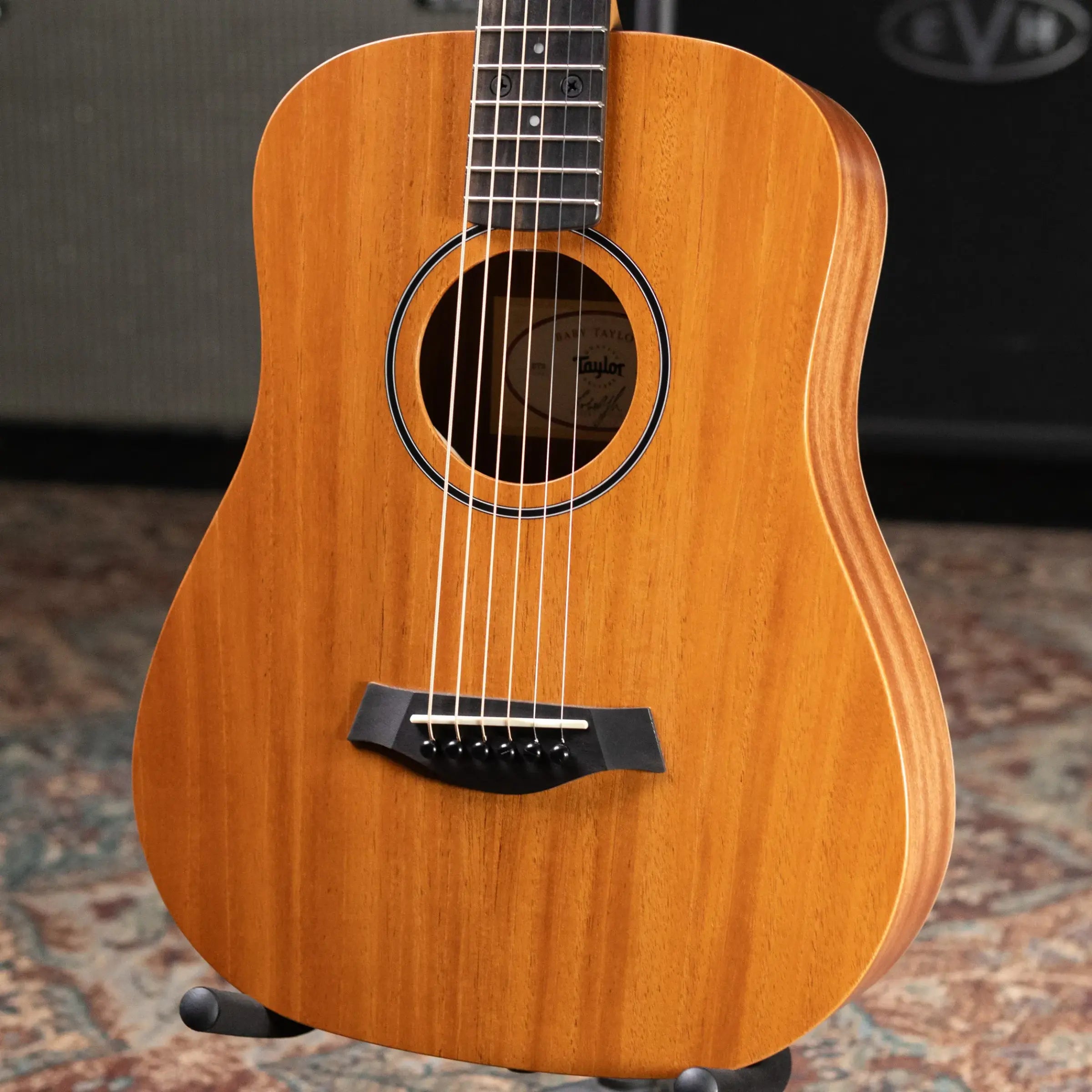 Taylor BT2 Baby Taylor Acoustic Guitar with Gig Bag - Demo