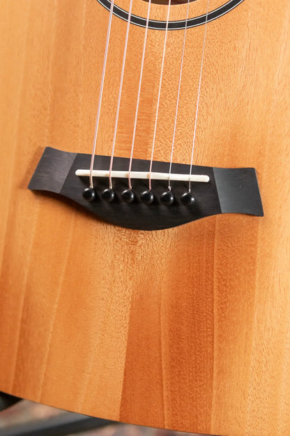 Taylor BT2 Mahogany Acoustic Guitar with Gig Bag
