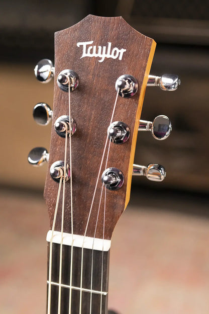 Taylor BTe-Koa Baby Taylor Acoustic-Electric Guitar with Gig Bag