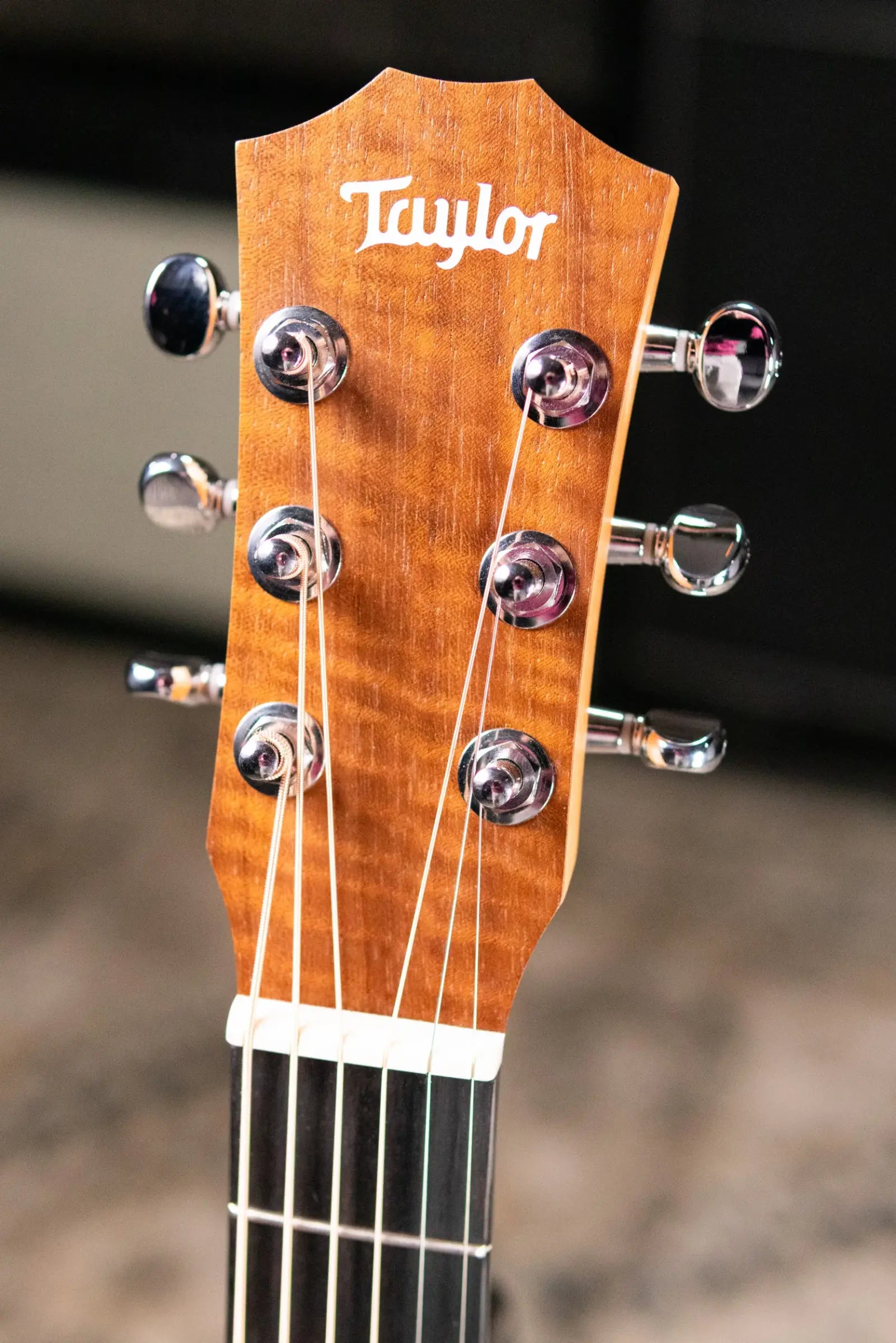 Taylor BTe-Koa Baby Taylor Acoustic/Electric — Koa + Bag