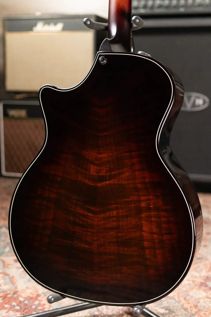Taylor Builder's Edition 524ce Grand Auditorium Acoustic/Electric Guitar with Hardshell Case - Demo
