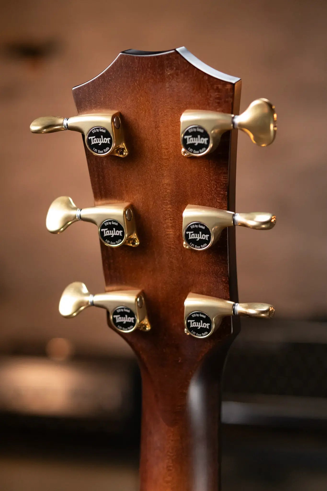 Taylor Builder's Edition 614ce Grand Auditorium Acoustic/Electric - Wild Honey Burst with Hardshell Case