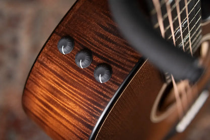 Taylor Builder's Edition 614ce Grand Auditorium Acoustic/Electric - Wild Honey Burst with Hardshell Case