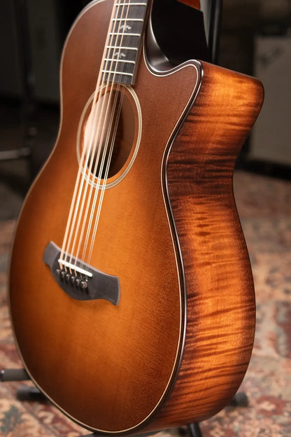 Taylor Builder's Edition 652ce 12-String Grand Concert Acoustic/Electric Guitar - Wild Honey Burst with Hardshell Case