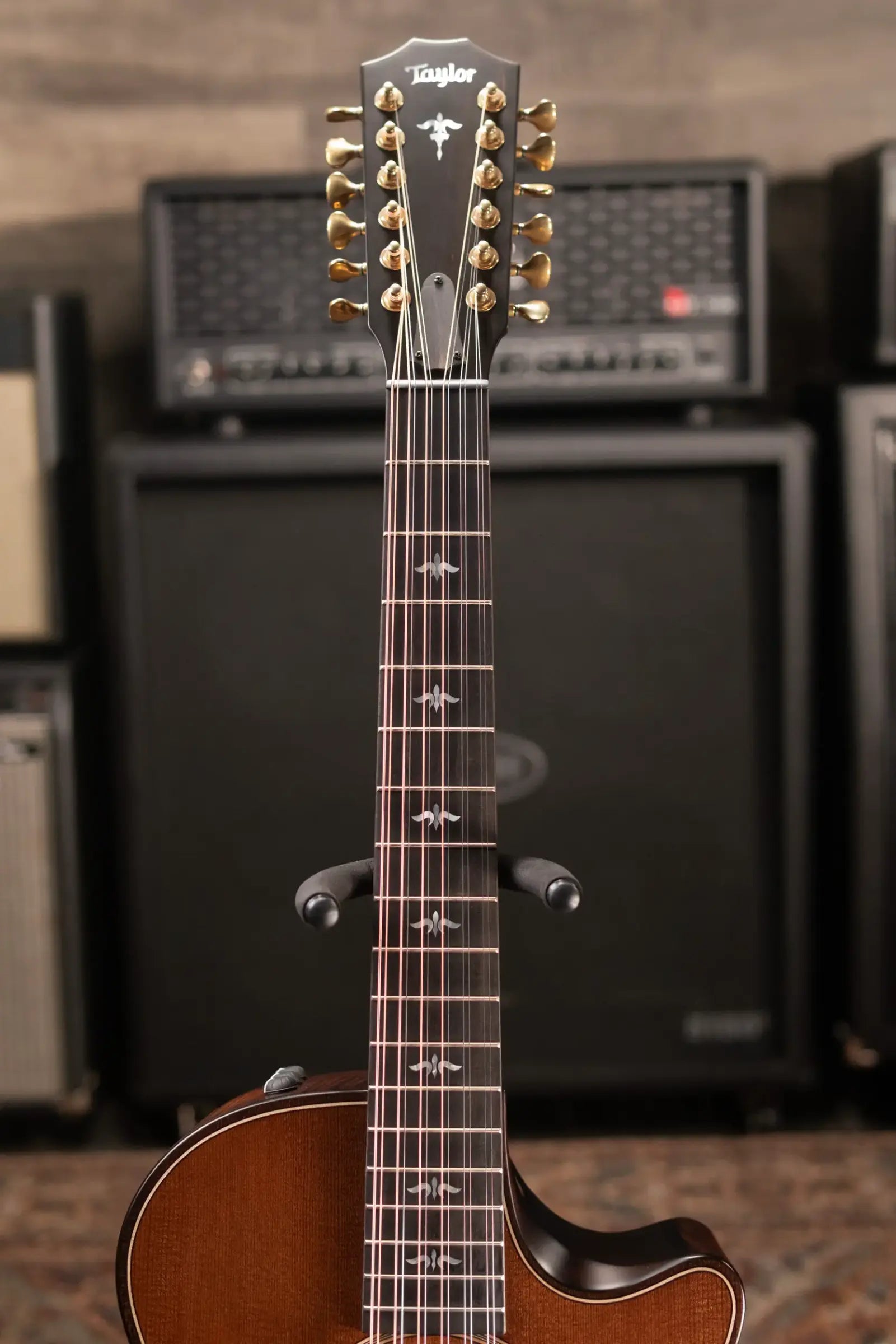 Taylor Builder's Edition 652ce 12-String Grand Concert Acoustic/Electric Guitar - Wild Honey Burst with Hardshell Case