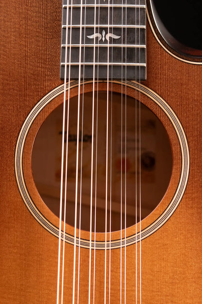 Taylor Builder's Edition 652ce 12-String Grand Concert Acoustic/Electric Guitar - Wild Honey Burst with Hardshell Case