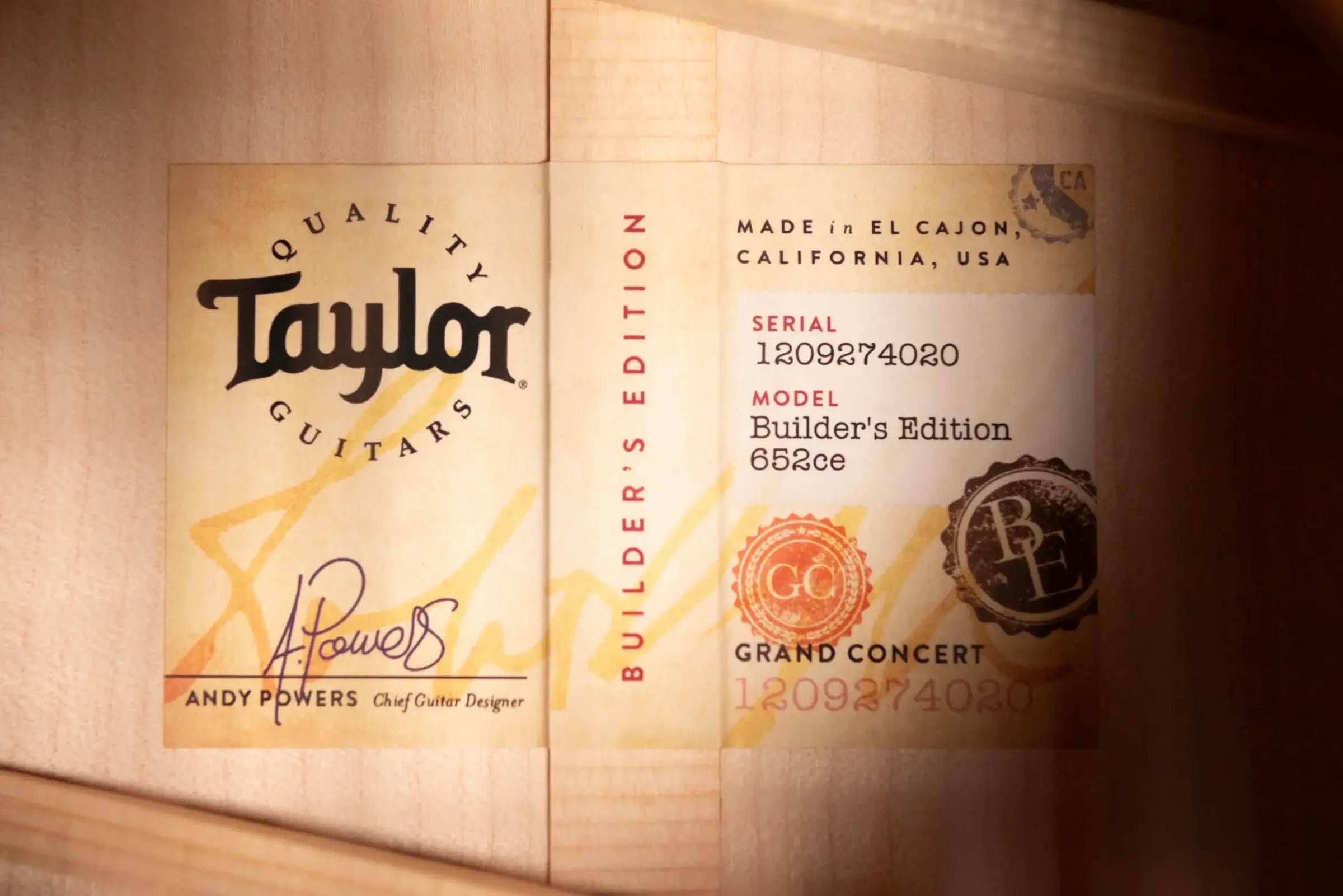 Taylor Builder's Edition 652ce 12-String Grand Concert Acoustic/Electric Guitar - Wild Honey Burst with Hardshell Case