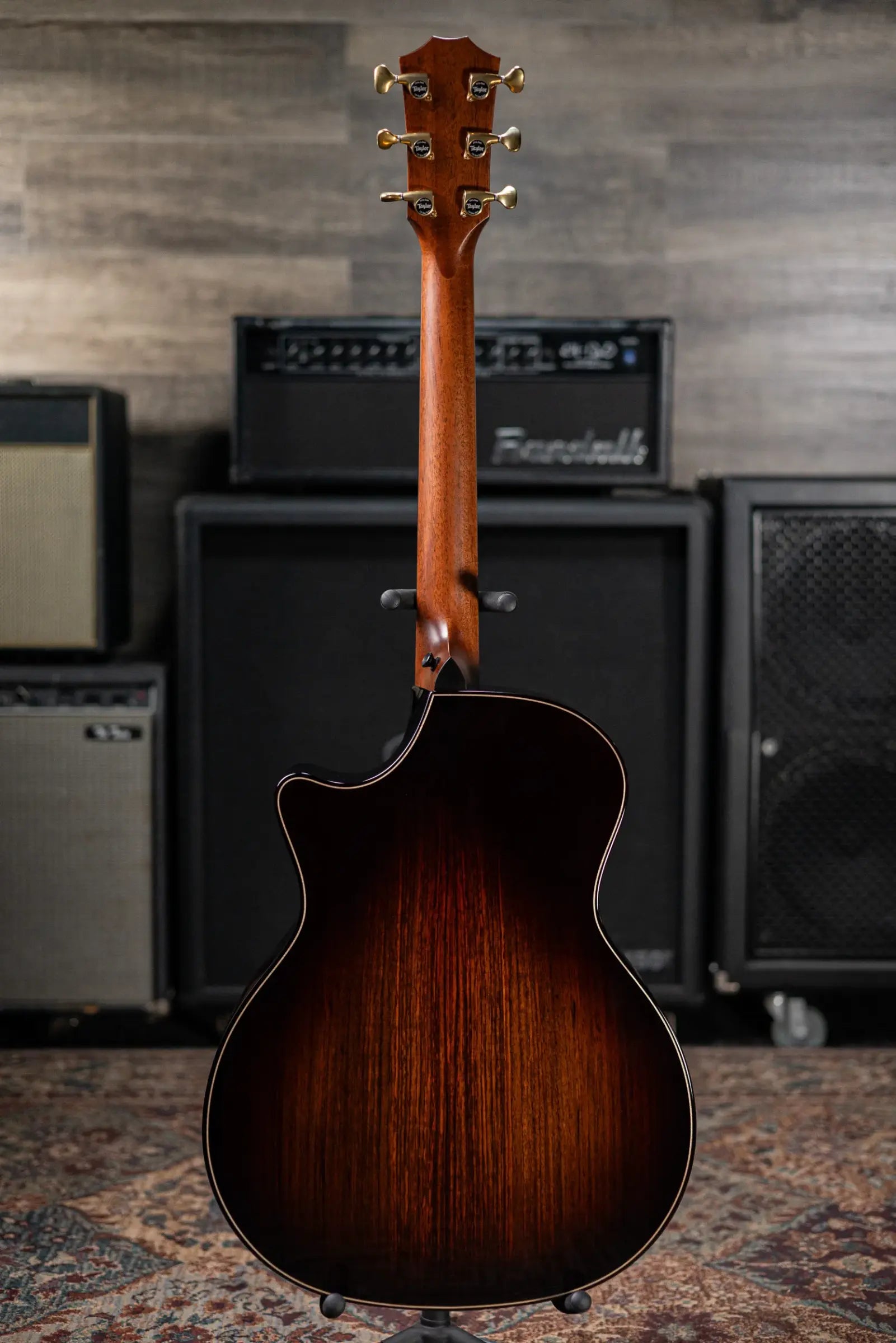 Taylor Builder's Edition 814ce Acoustic/Electric Guitar - Adirondack Spruce with Deluxe Hardshell Case