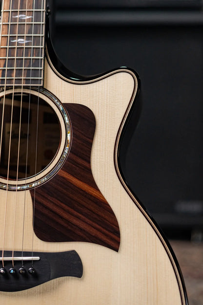 Taylor Builder's Edition 814ce Acoustic/Electric Guitar - Adirondack Spruce with Deluxe Hardshell Case
